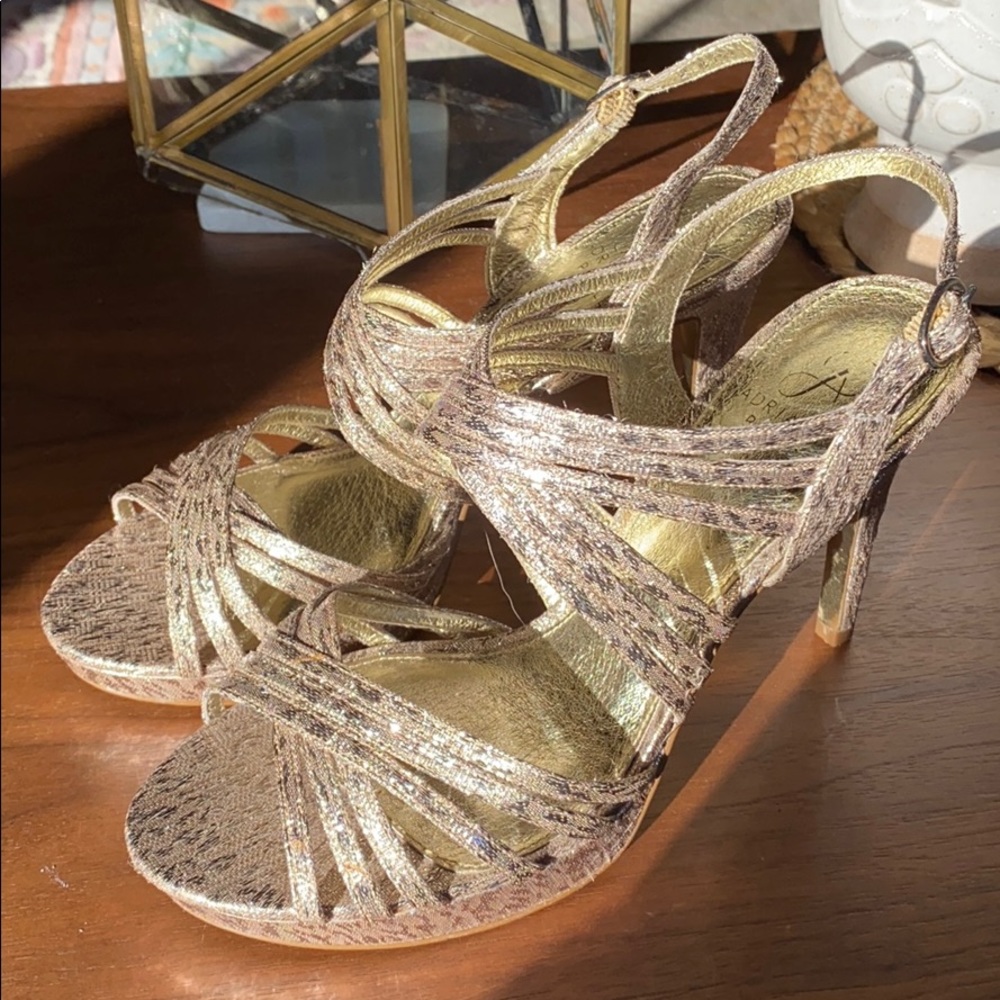 ✨Adrianna Papel Shimmery Gold Strappy Heels✨